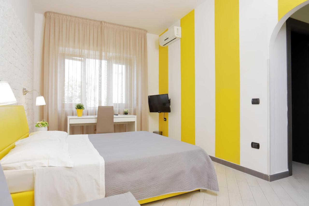 Guest House Le Tre Isole Σορέντο Εξωτερικό φωτογραφία